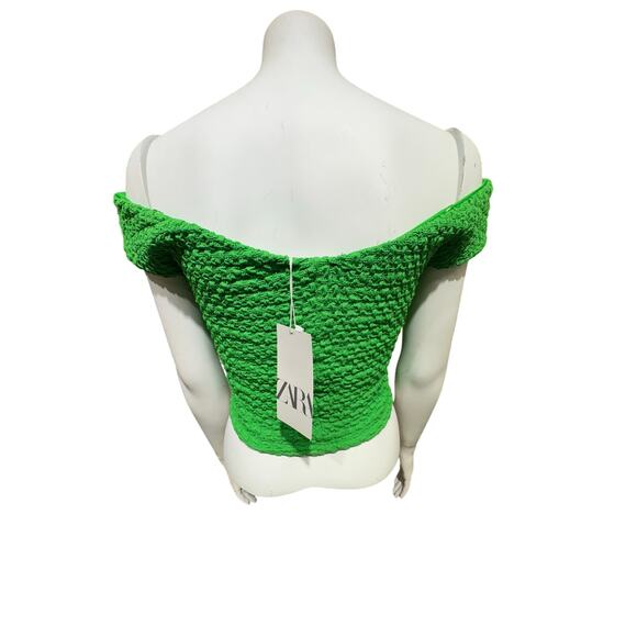 ZARA Textured Off-Shoulder Top - Vibrant Green - Picture 3 of 5